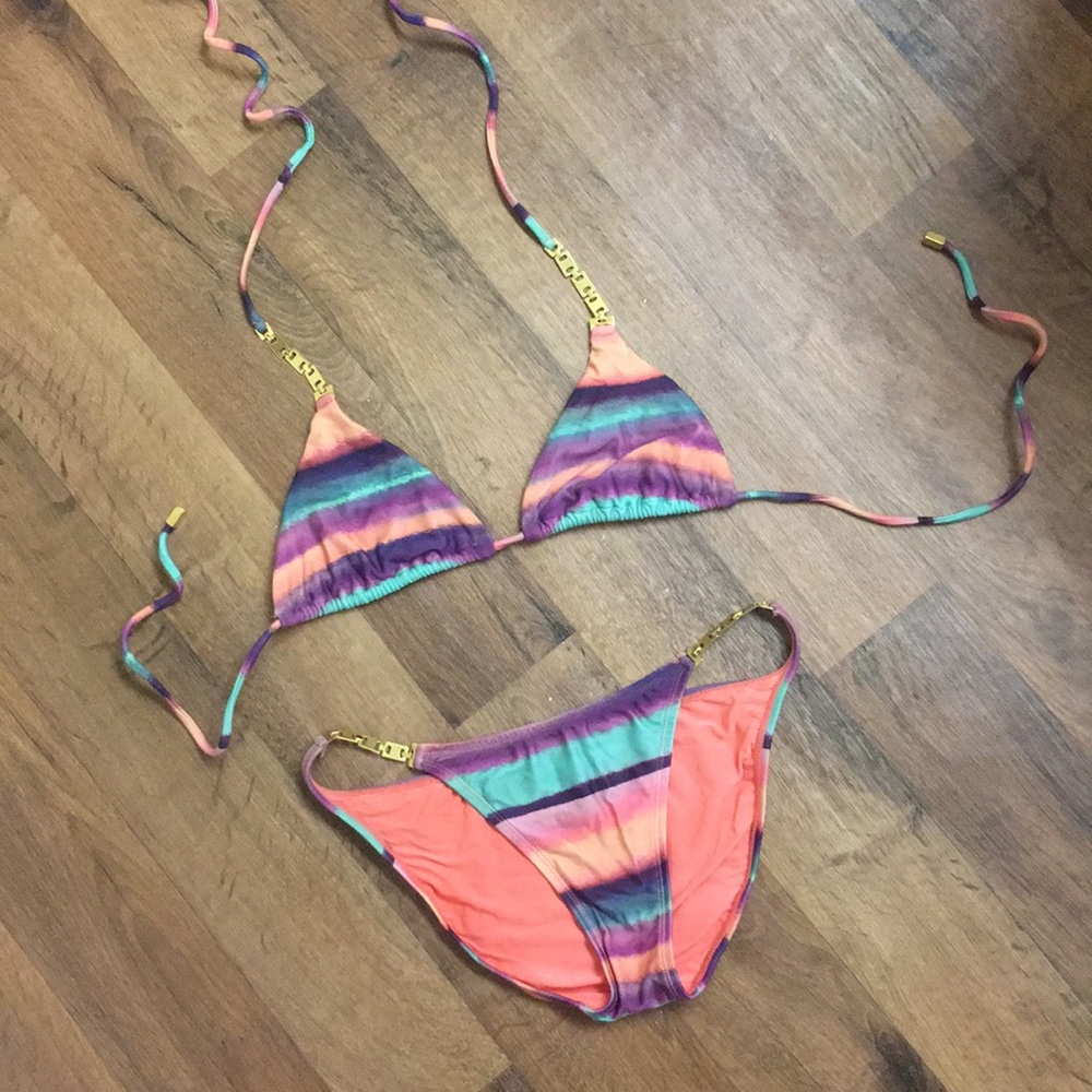 Vix bikini